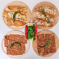Karacasu Gönül Pide & Kebap 1980