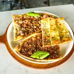 Özenen Pide & Kebap