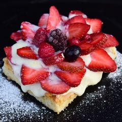 Queen Desserts