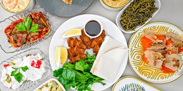 Komşu Meze Evi