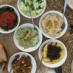 Raz Gastro & Cafe