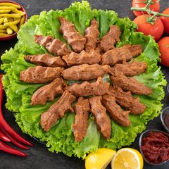 Beşkaza & Battalbey Çiğ Köftecisi