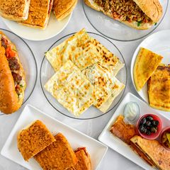 DEMLİK TOST ve TANTUNİ EVİ