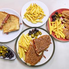 İnceler Tost Dünyası
