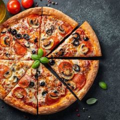 Slice Of Pizza Luna