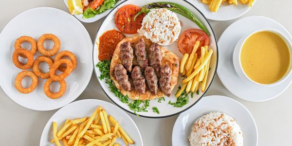 Köfte Rengi Akhisar Köftecisi
