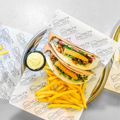 Salt’n Burger & Taco