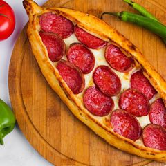 Karadeniz Kır Pidesi & Börek Evi