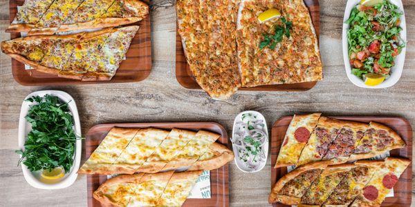 Abi 63 Beyzade Lahmacun