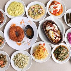 Köpoğlu Ev Yemeği & Meze