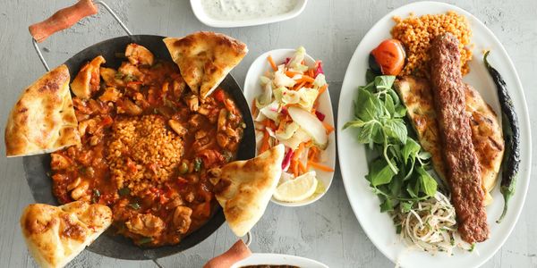 Beytepe Lezzet Sofrası Pide & Kebap