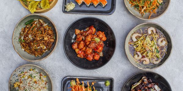 Justo Sushi & Noodle