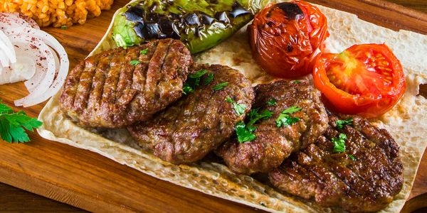 Meşhur Köfteci İsa Usta