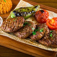 Meşhur Köfteci İsa Usta