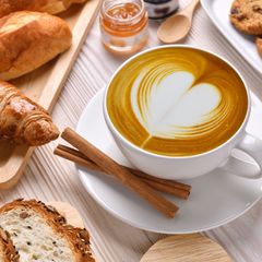 Luzi Coffee & Dessert