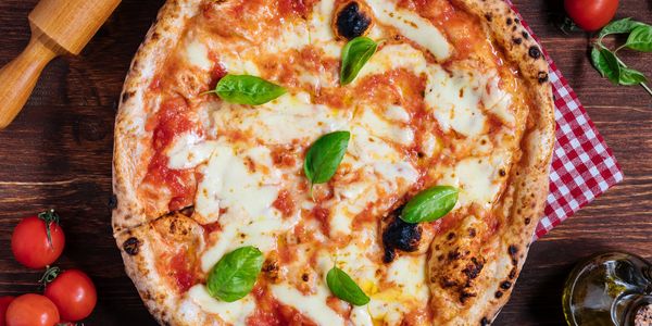 Küçük İtalya Pizza & Kahve & Tatlı