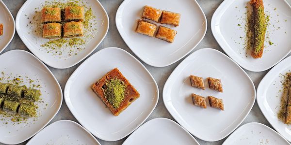 Meşhur Yılmaz Burmalı Kadayıf & Cafe