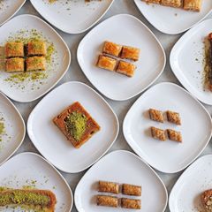 Meşhur Yılmaz Burmalı Kadayıf & Cafe