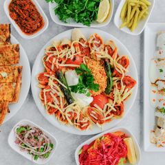 33 Tantuni Pide & Kebap