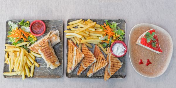 Mevzuu Cafe & Bistro