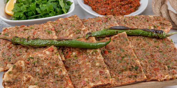 Ayyıldız Etli Ekmek