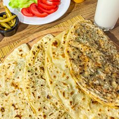 Yörükoğlu Sıkma & Börek Dünyası