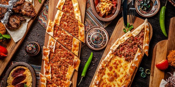 Şanlıurfa Çıtır Lahmacun & Kebap