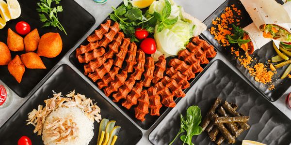 Meşhur Adıyamanlı Samet Usta Çiğ Köfte