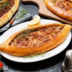 Özkardeşler Börek & Kır Pidesi
